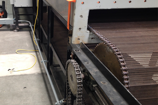 Mesh Belt Furnace With Ammonium Cracker